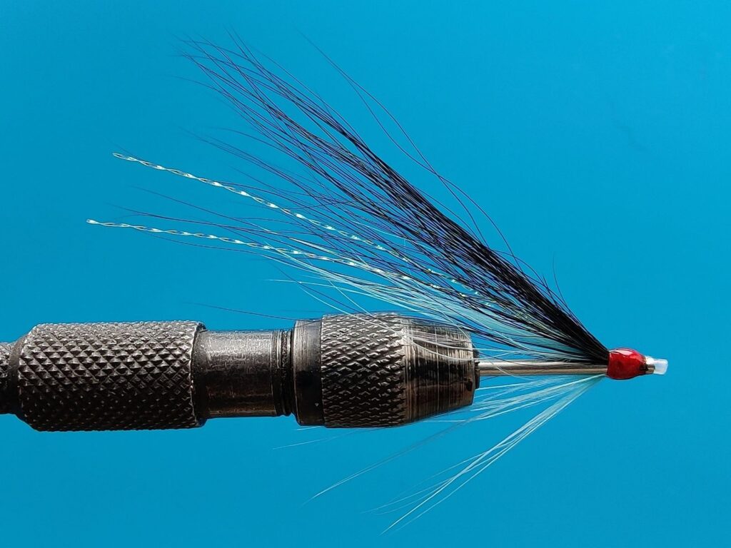 Tying a Simple Sea Trout Tube Fly - step3
