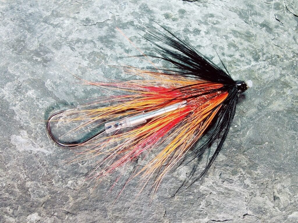 Mini Intruder Tube Fly